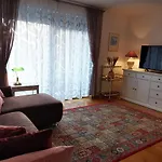Διαμέρισμα Brand New Place Ρόβινι